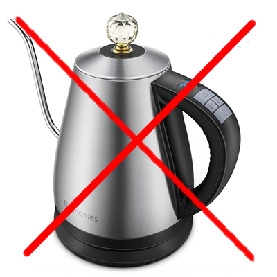 Metal kettle unsuitable for tea